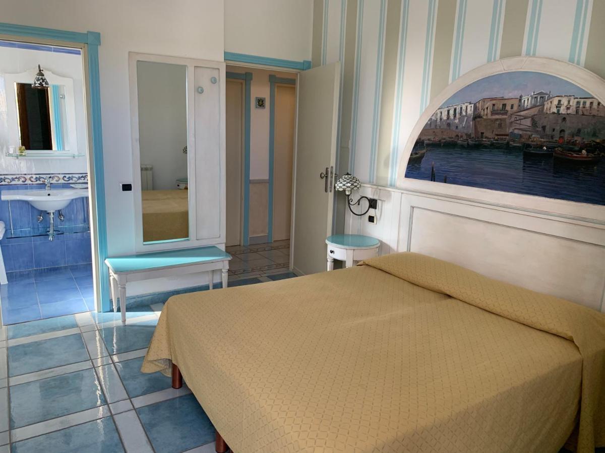 Hotel Isolabella Вентолене Экстерьер фото